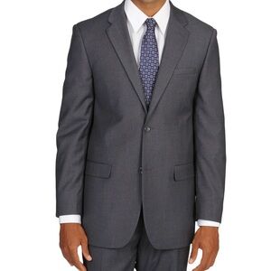 Caravelli Solid Grey Slim Fit Suit – Size 38S